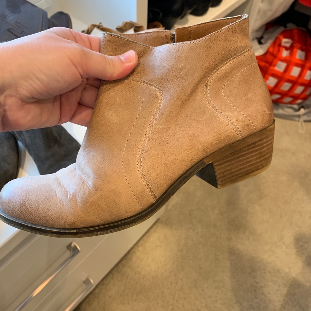 Lucky brand boots